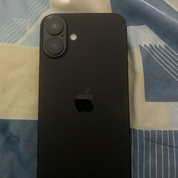 iPhone 16 plus